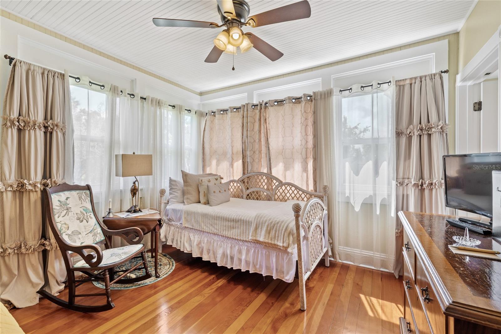 MOUNT DORA WAITE PT REP - Residential