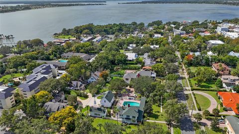 Tiny photo for 442 E 3rd Avenue, Mount Dora, FL 32757 (MLS # O6351198)