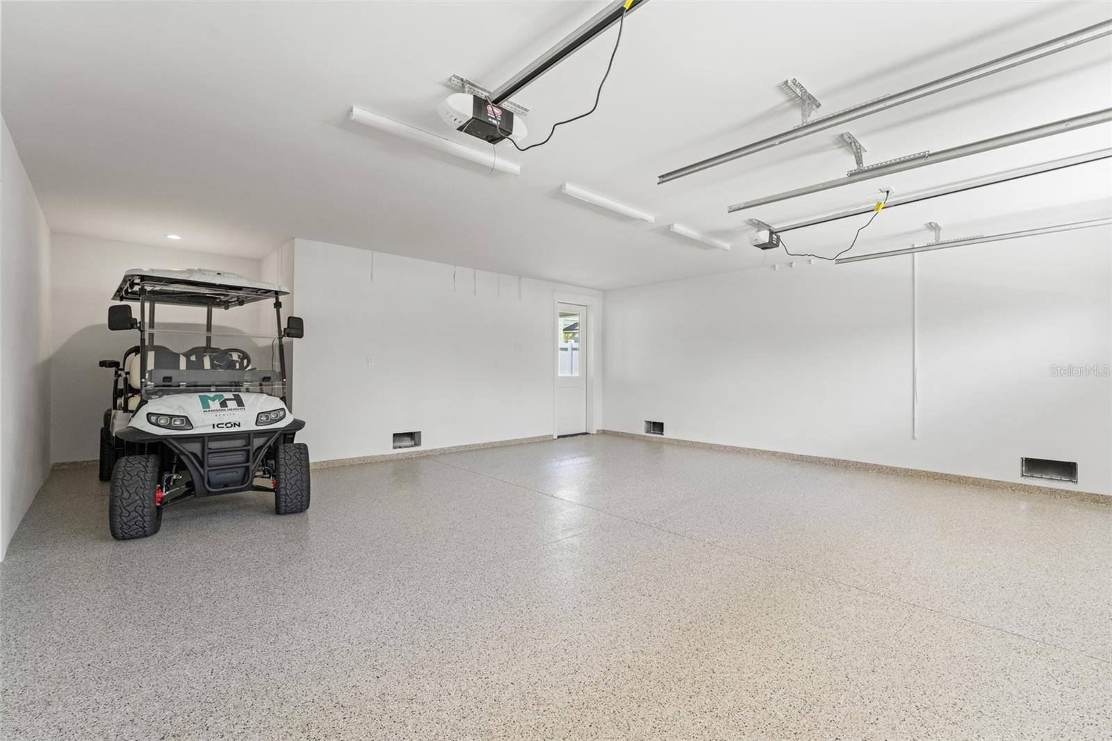 RIDGEWOOD PARK - Residential