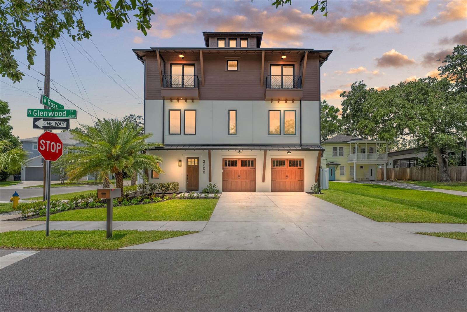 RIDGEWOOD PARK - Residential