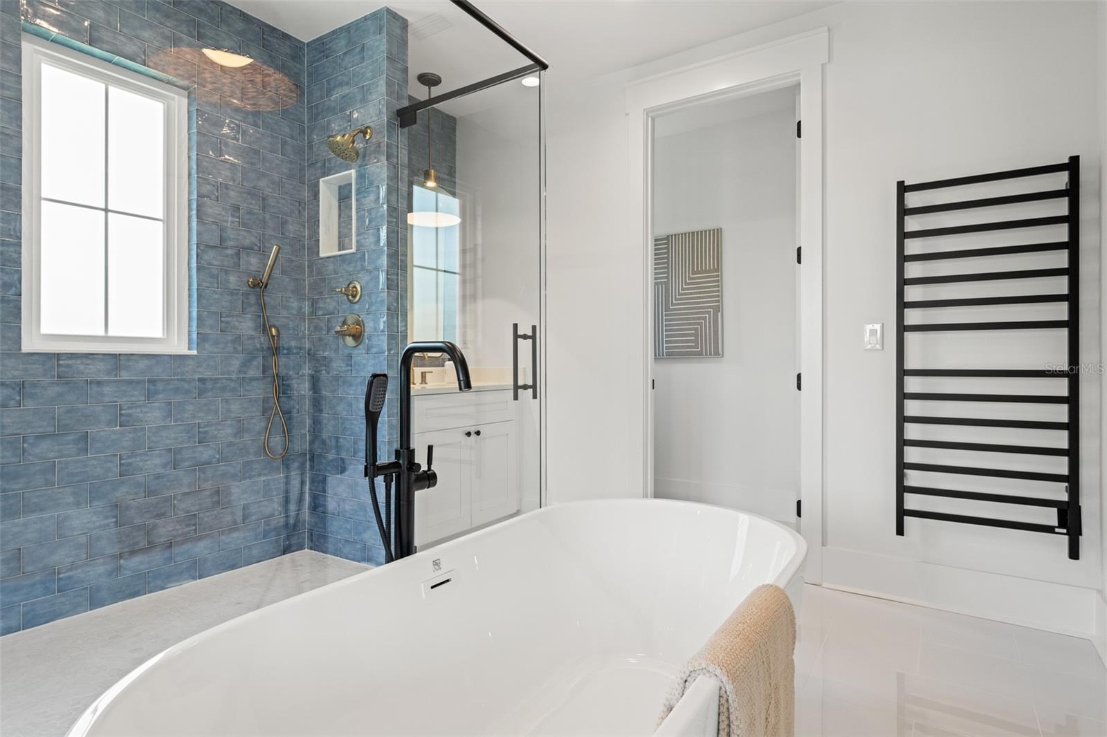 RIDGEWOOD PARK - Residential