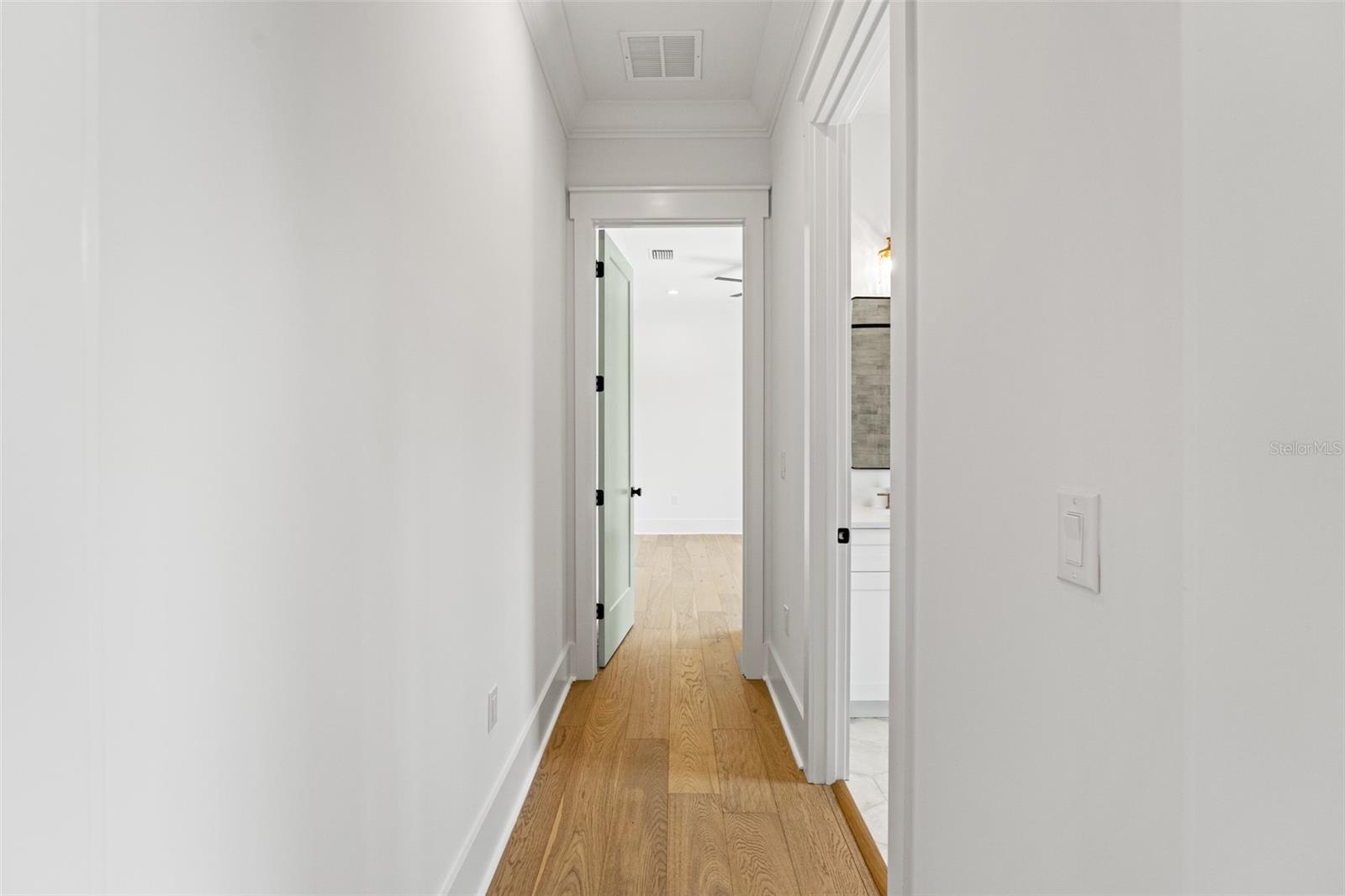 RIDGEWOOD PARK - Residential