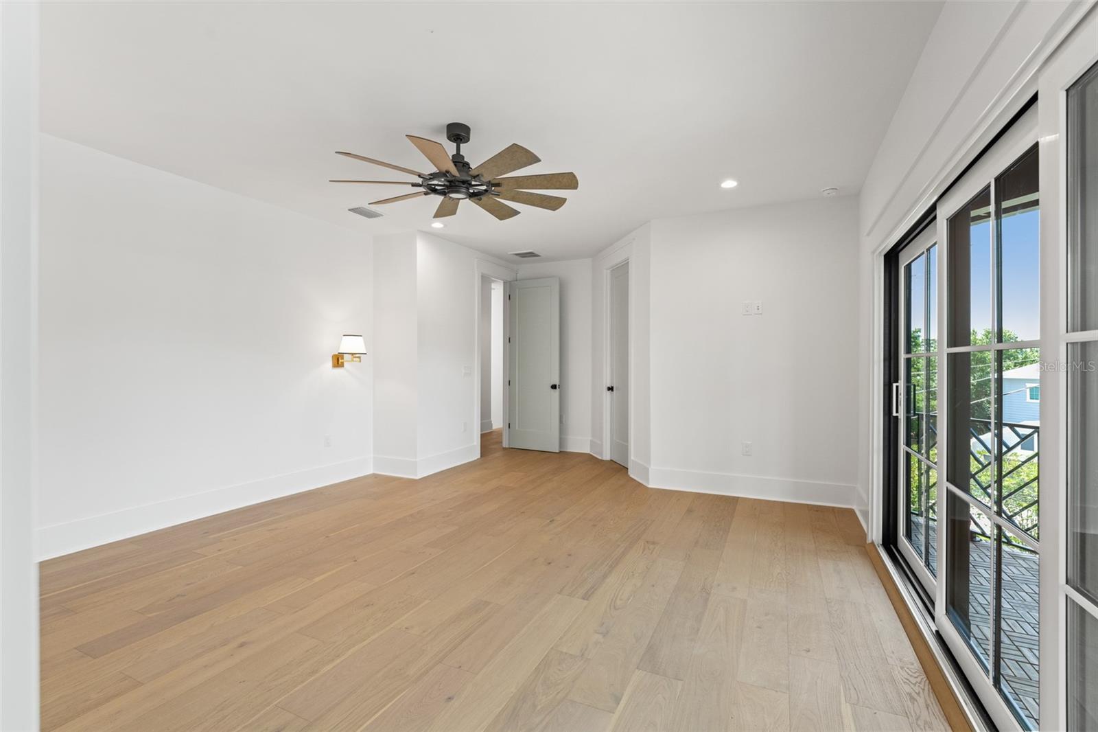 RIDGEWOOD PARK - Residential