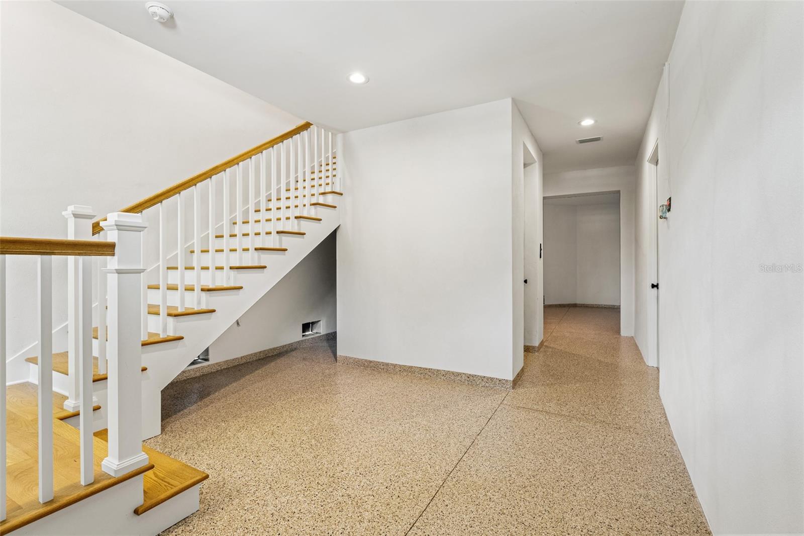 RIDGEWOOD PARK - Residential