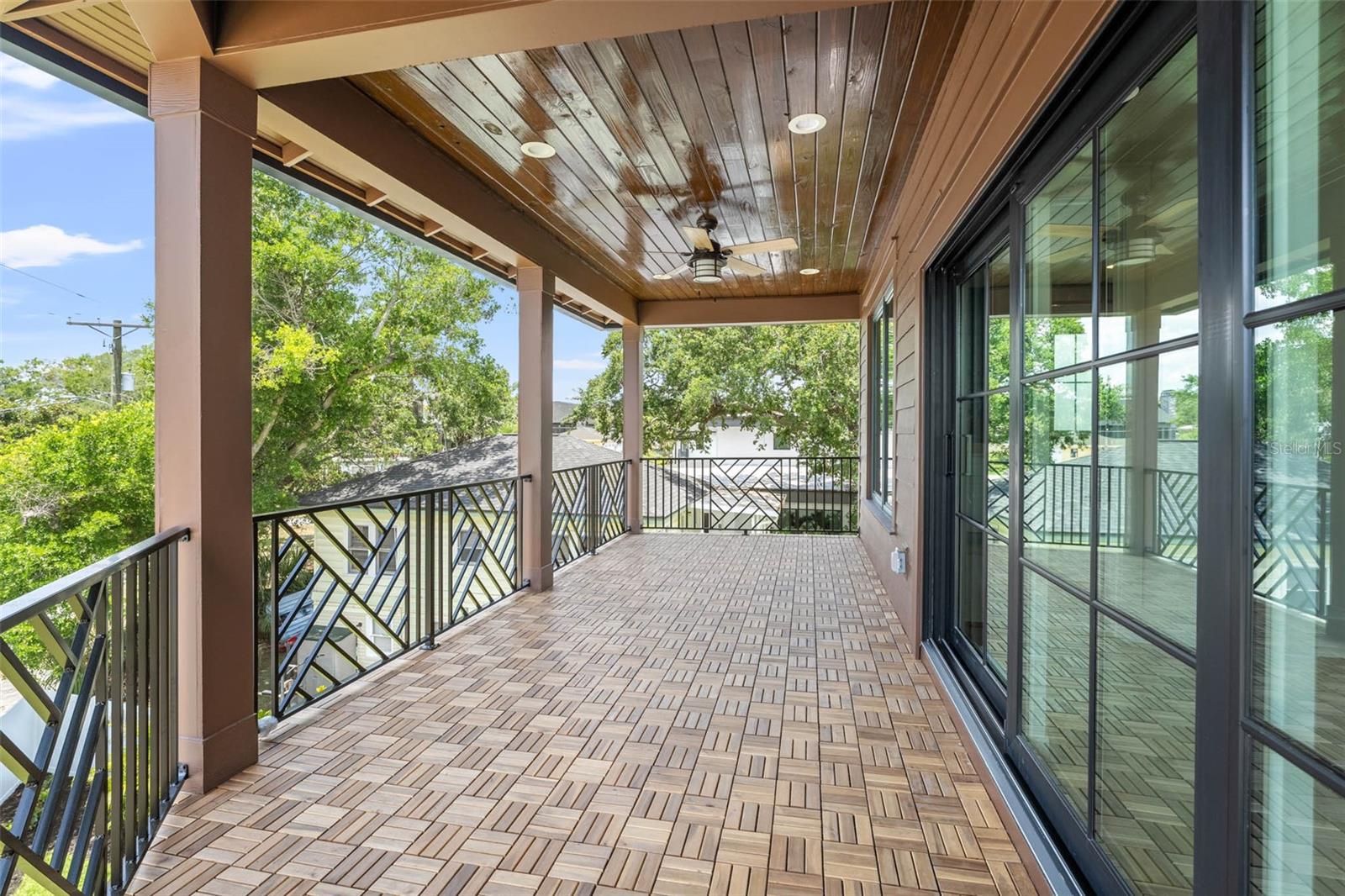 RIDGEWOOD PARK - Residential