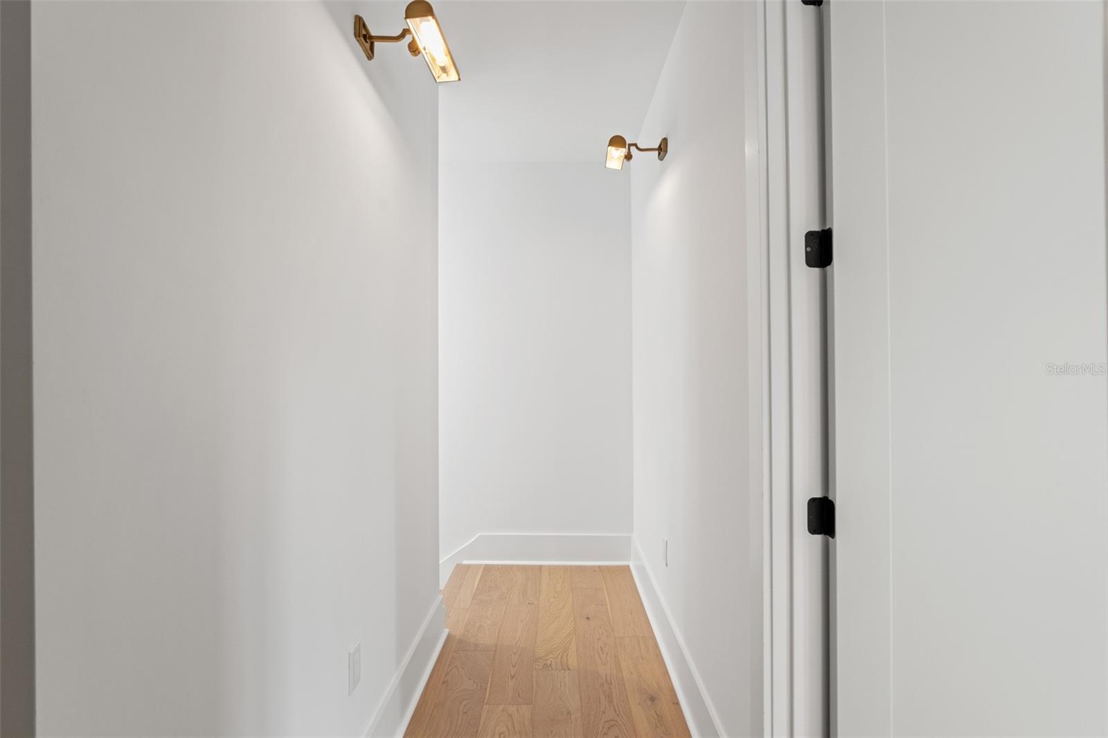 RIDGEWOOD PARK - Residential