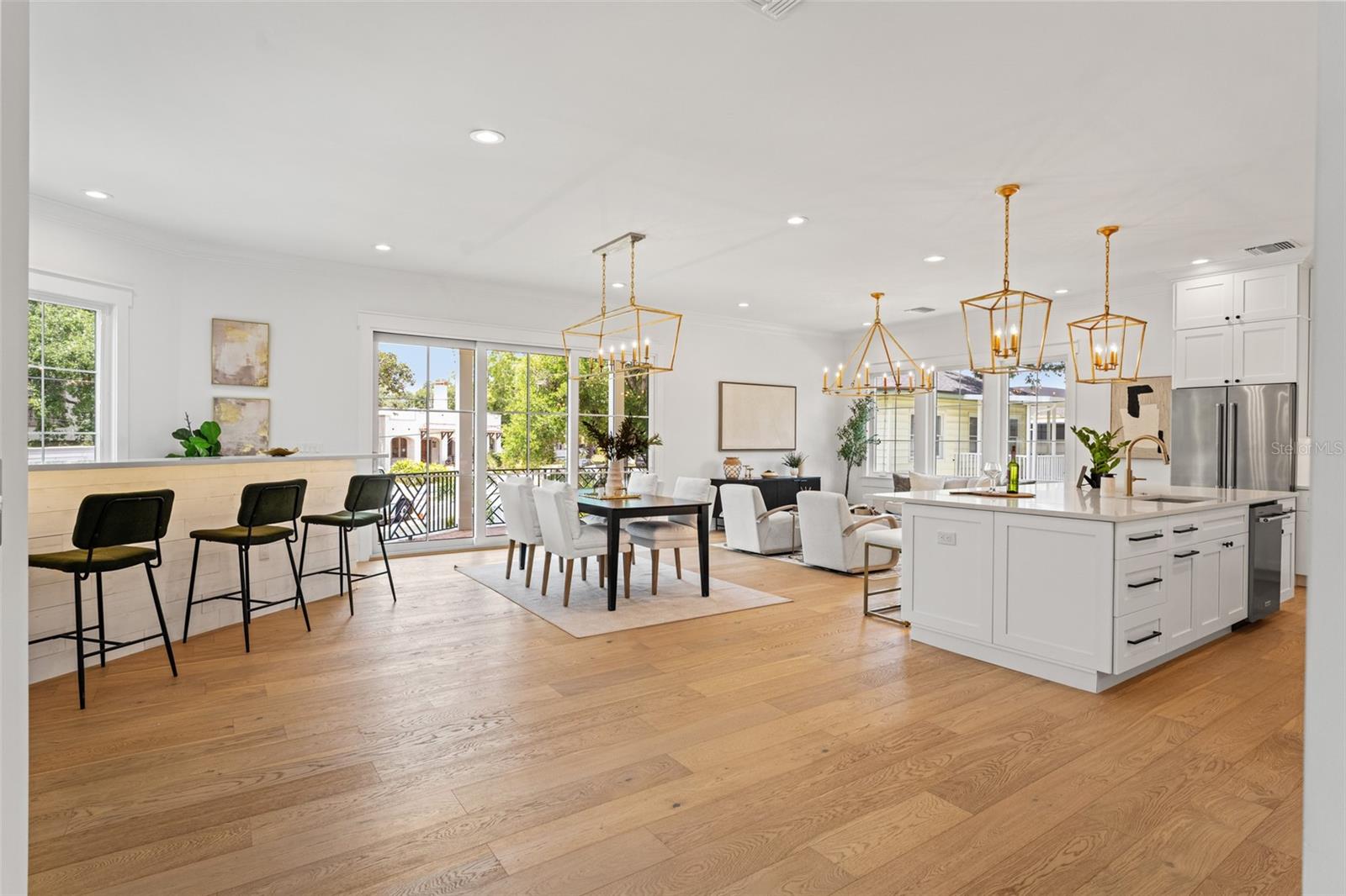 RIDGEWOOD PARK - Residential