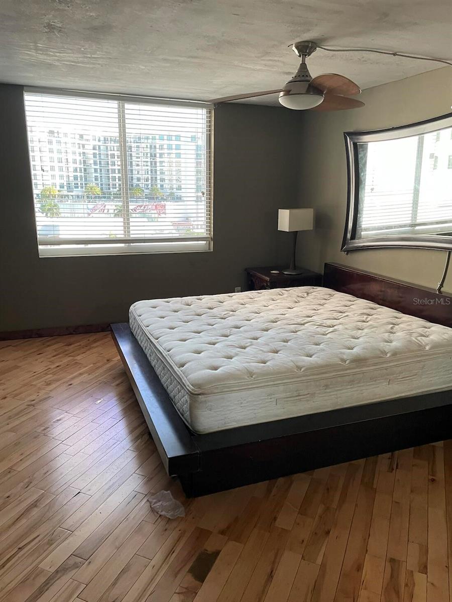 DOLPHIN TOWER - Residential