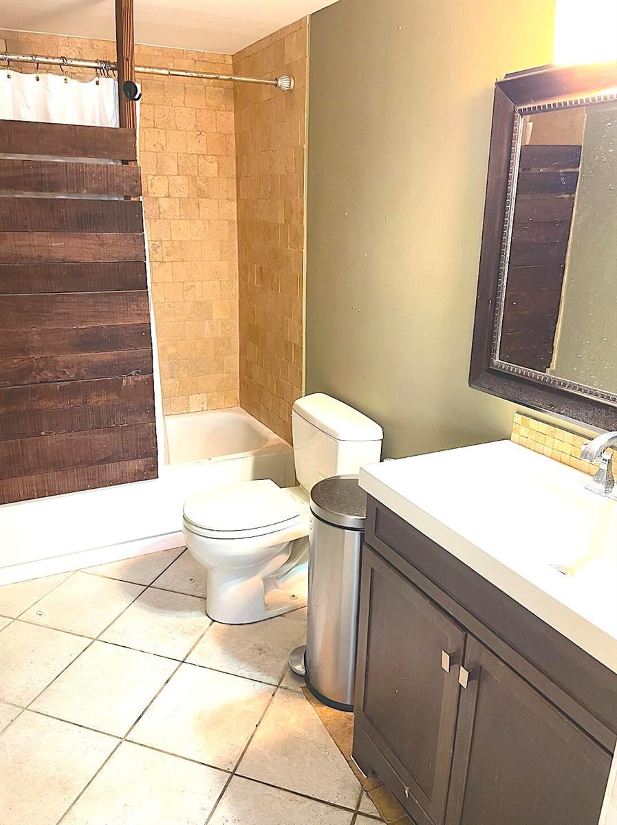 DOLPHIN TOWER - Residential