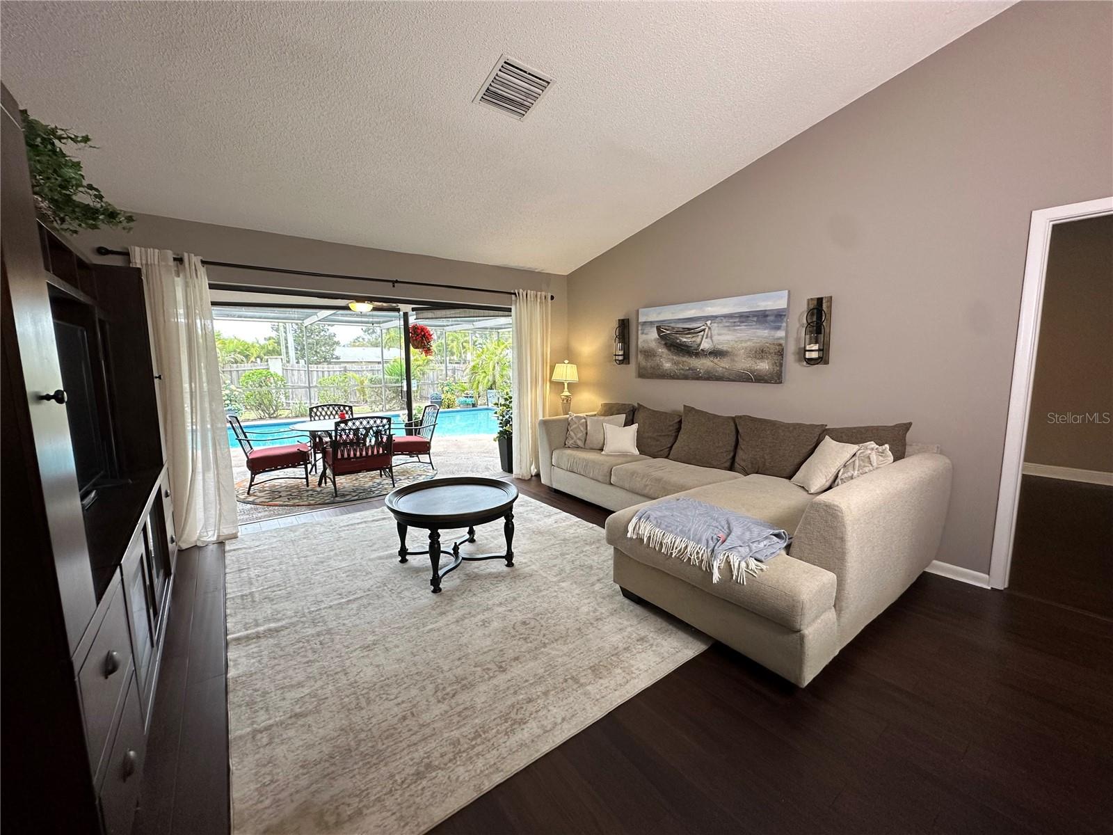 LINDEN ESTATES - Residential