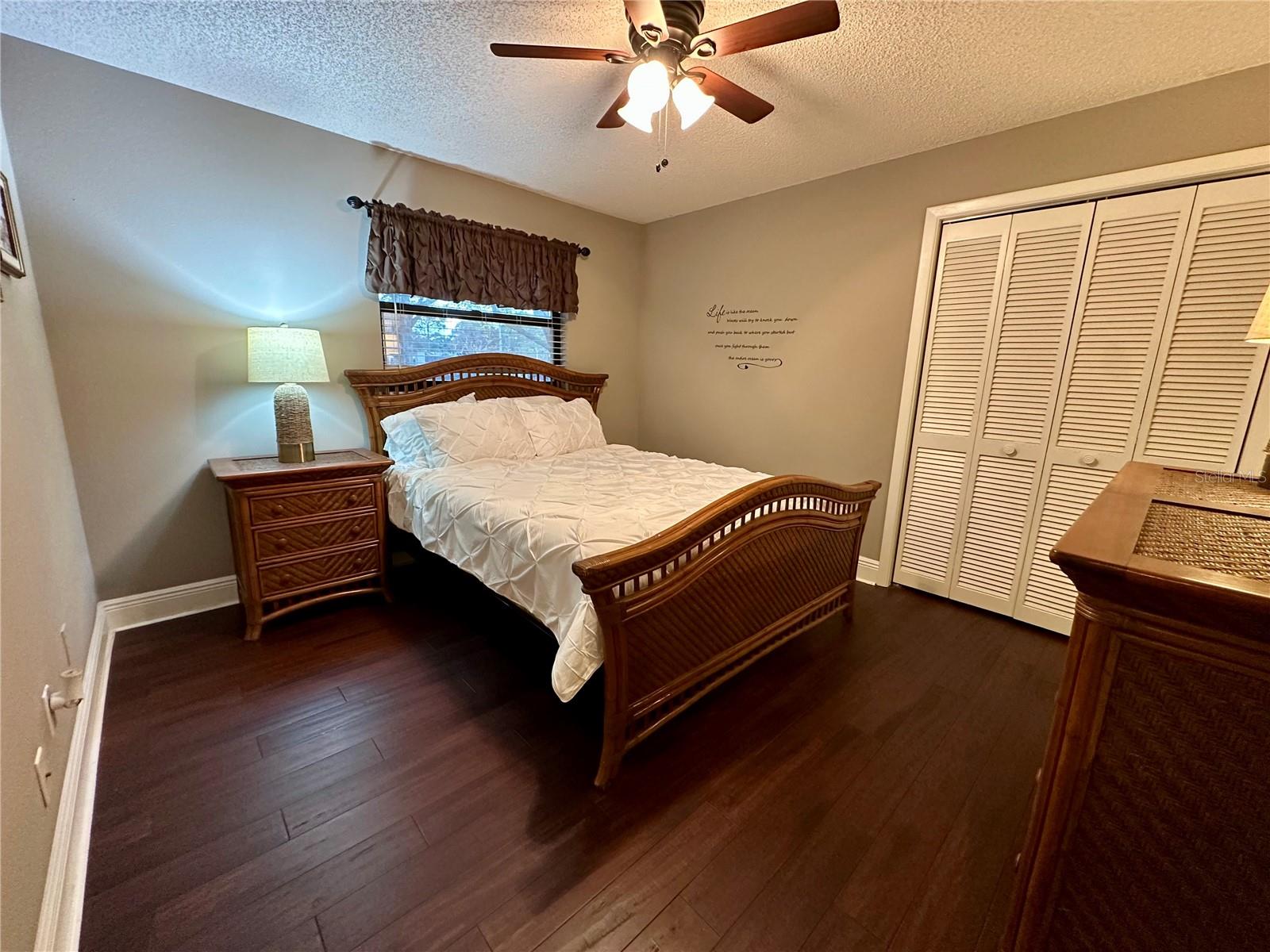 LINDEN ESTATES - Residential