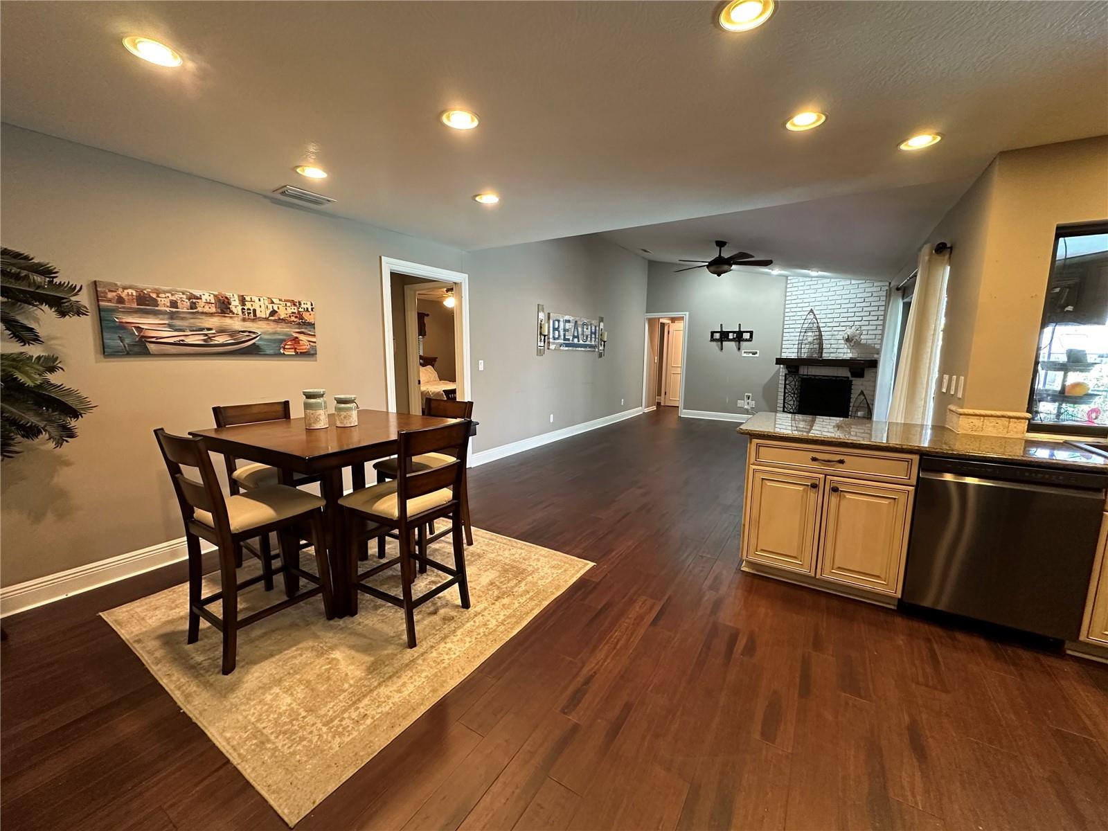 LINDEN ESTATES - Residential