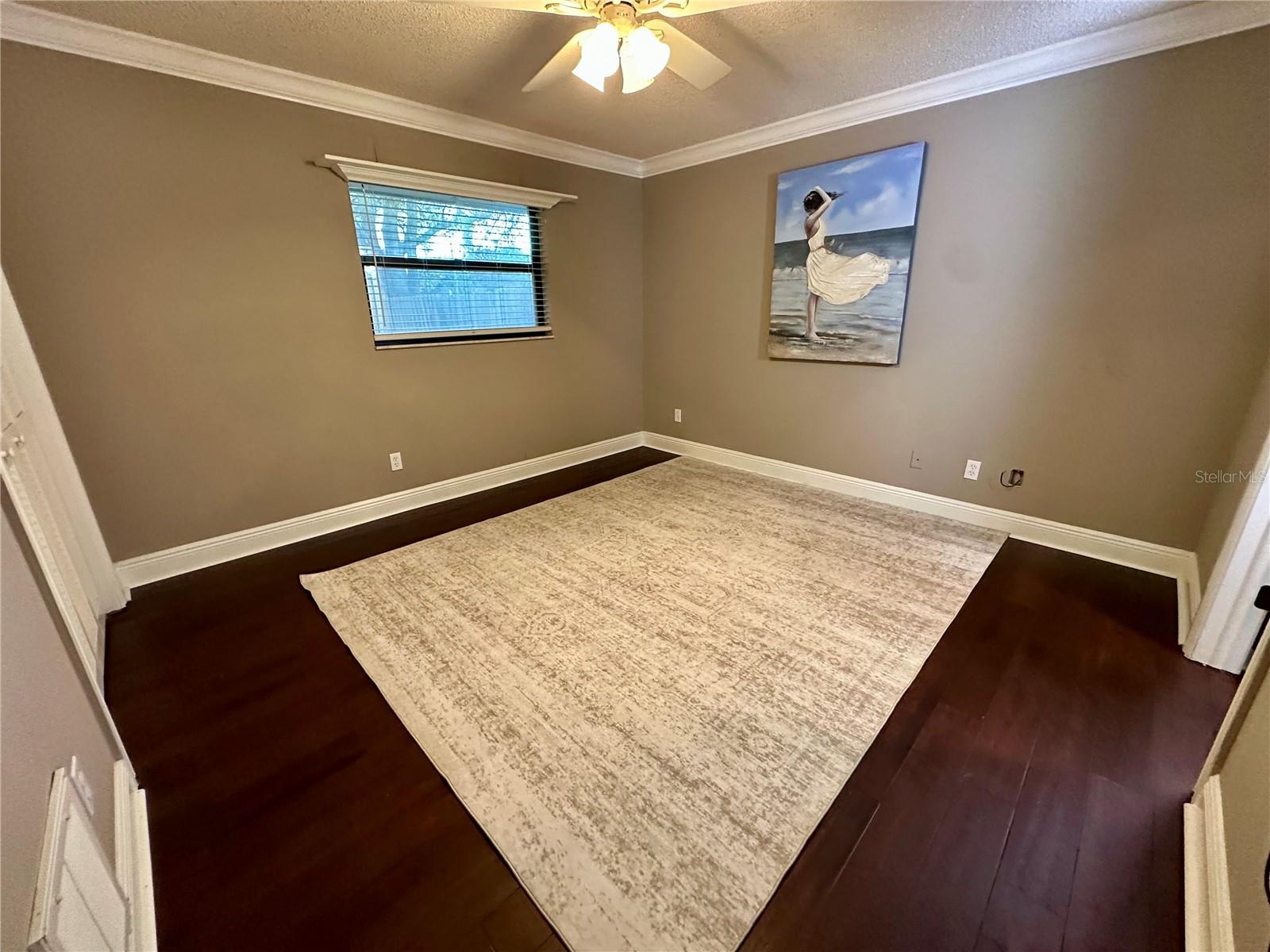 LINDEN ESTATES - Residential