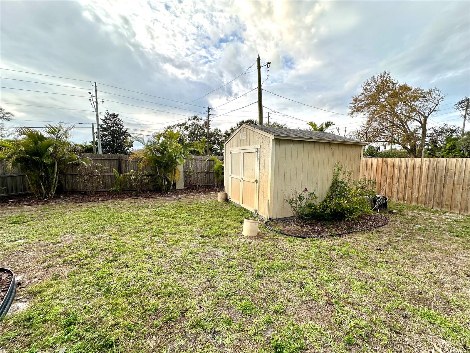 LINDEN ESTATES - Residential