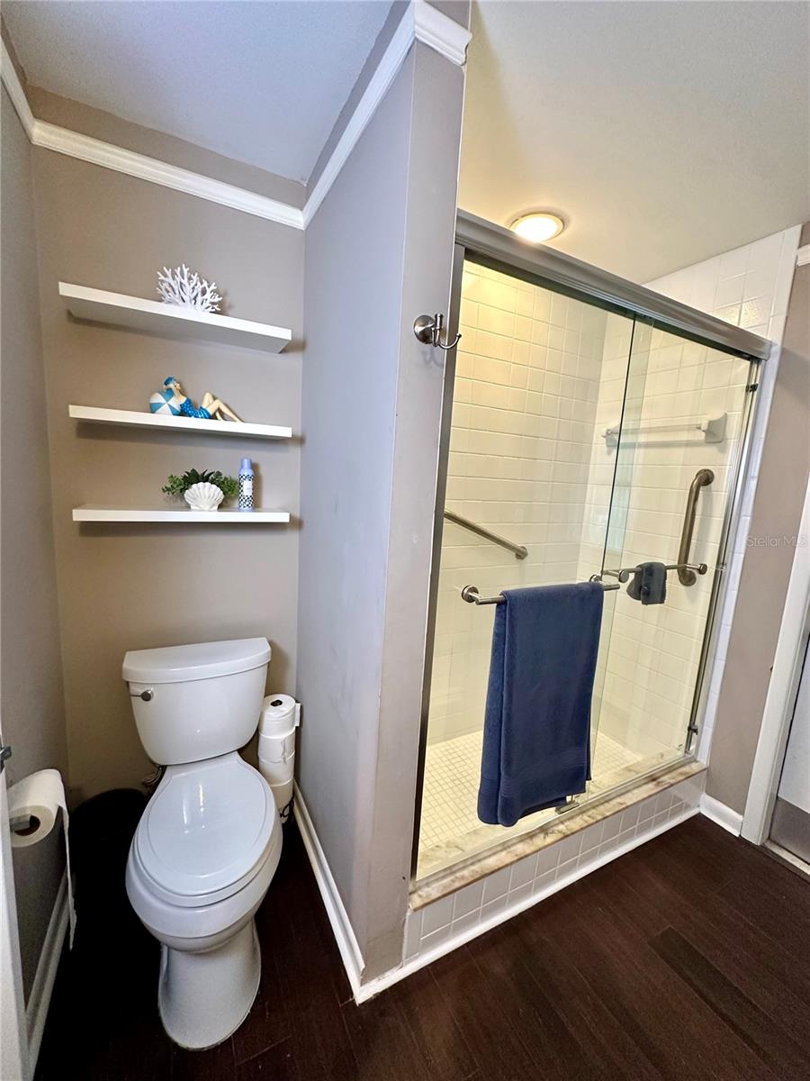 LINDEN ESTATES - Residential