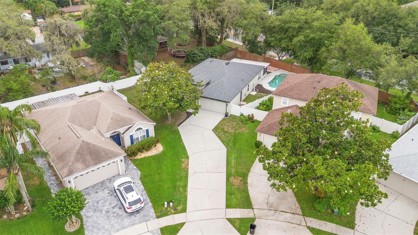 105 GOLFSIDE CIRCLE
