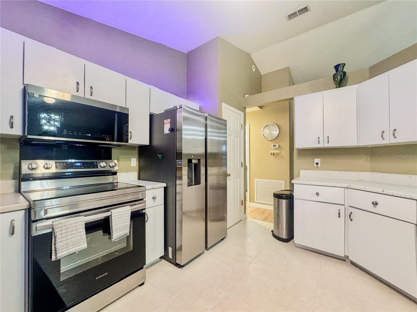 TANGLEWOODS UN 01 - Residential Lease