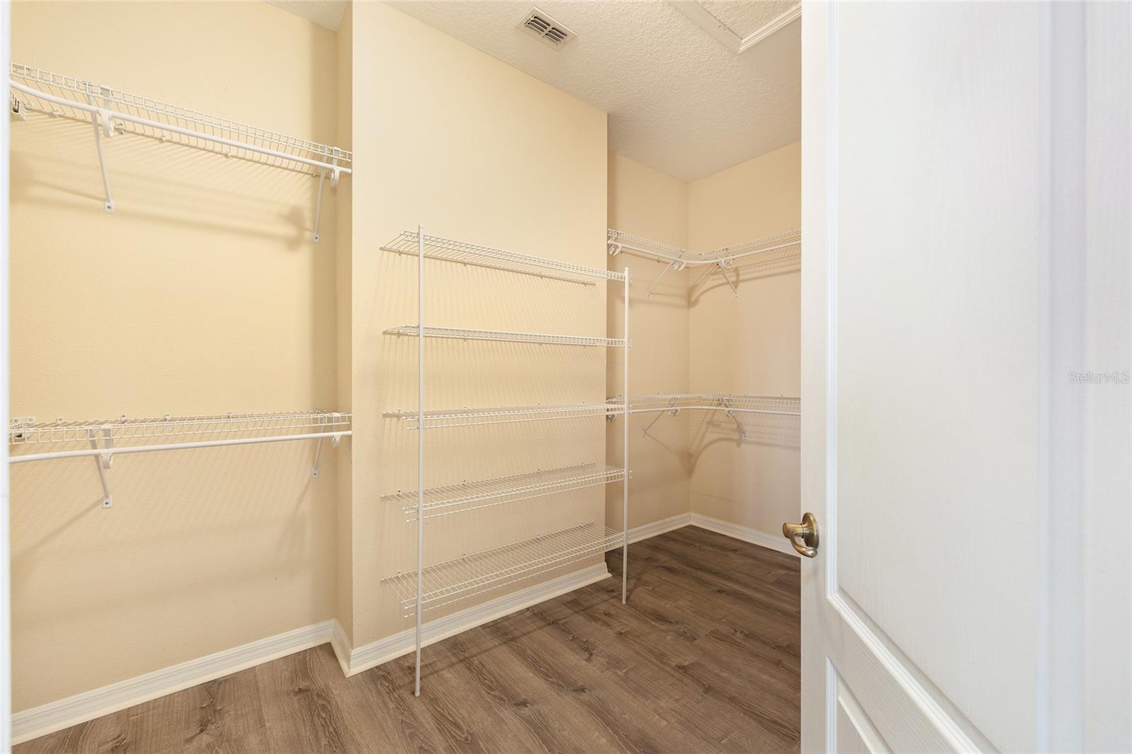 HEATH BROOK HILLS - Residential Lease