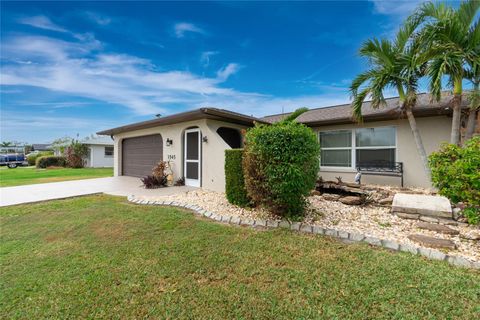 A home in PORT CHARLOTTE