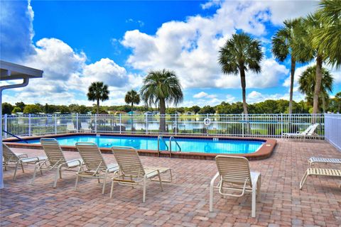 A home in WINTER HAVEN