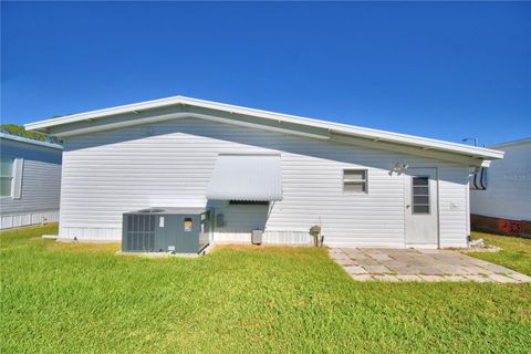 A home in WINTER HAVEN