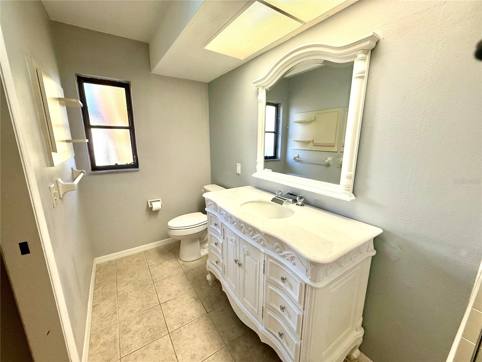 21466 SHELDON AVENUE