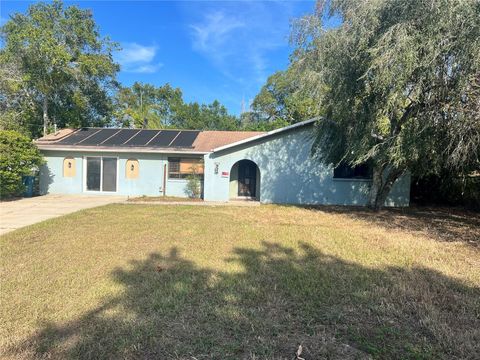 Photo of 13095 Lawrence Street, Spring Hill, FL 34609 (MLS # W7881578)