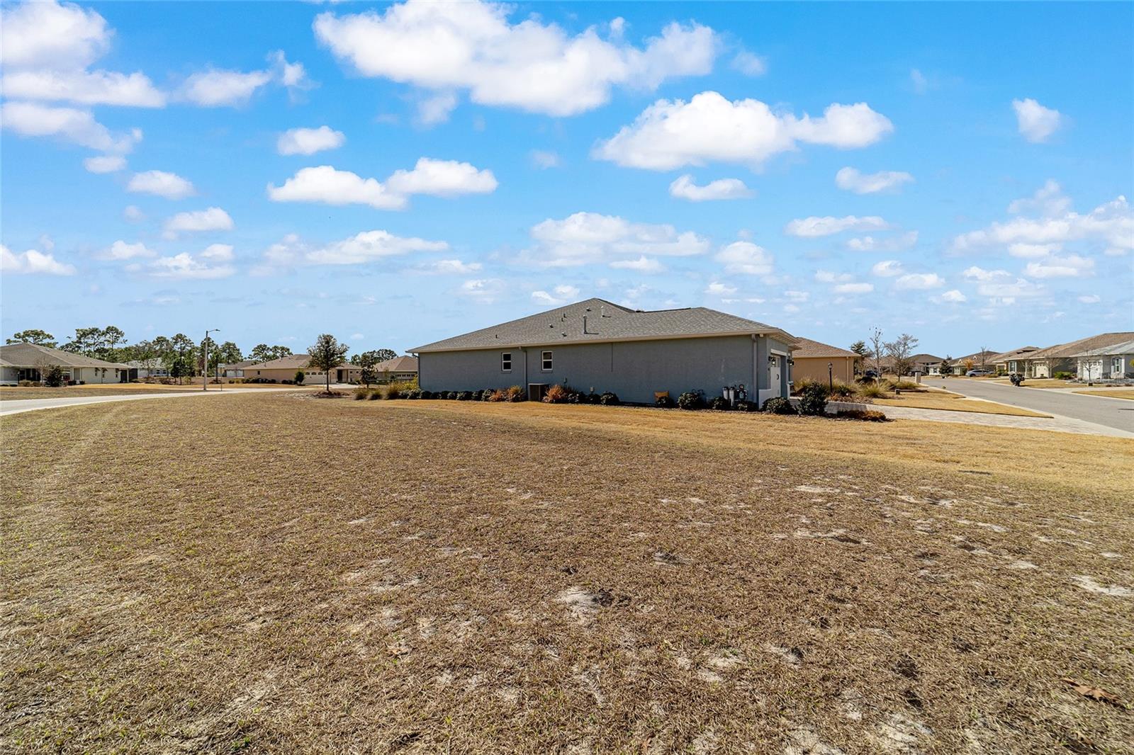 ON TOP OF THE WORLD - Residential