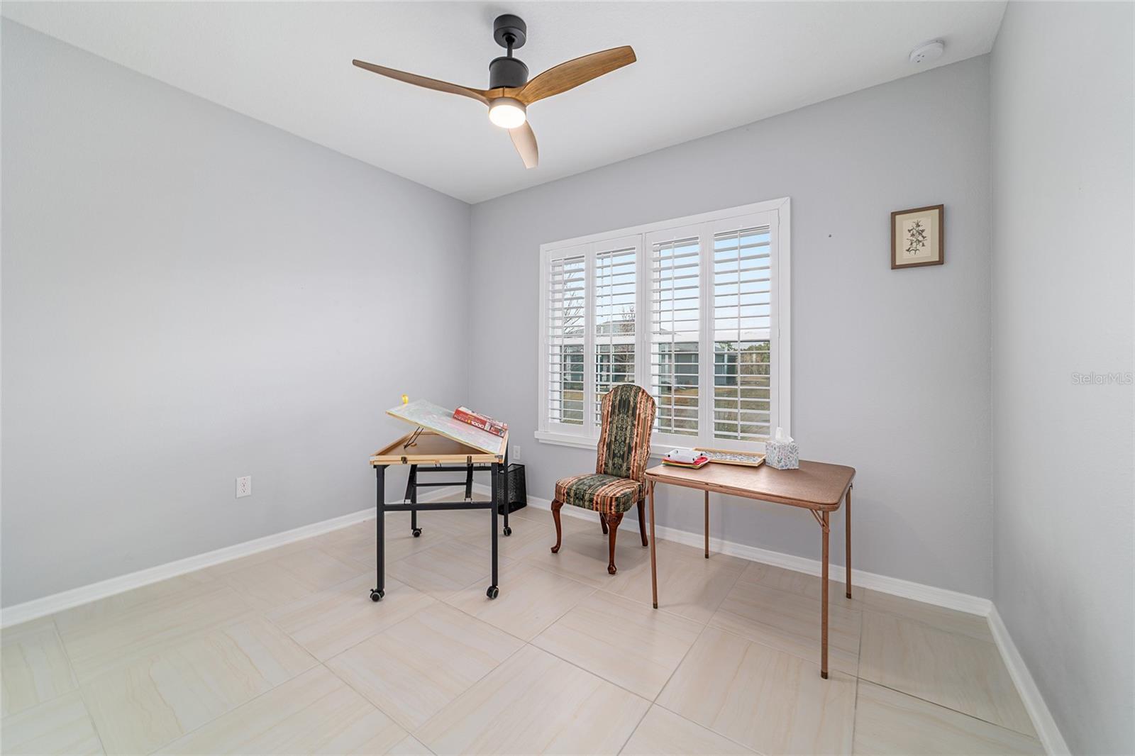 ON TOP OF THE WORLD - Residential