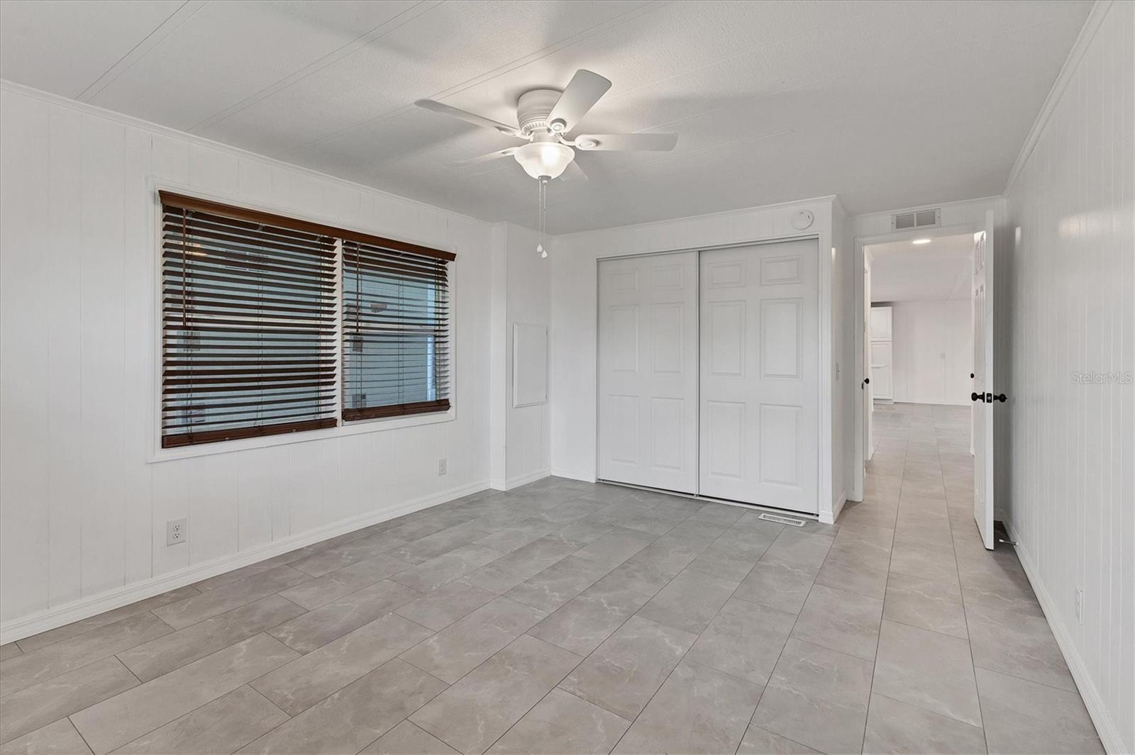 SHADOW BROOK MOBILE HOME - Residential