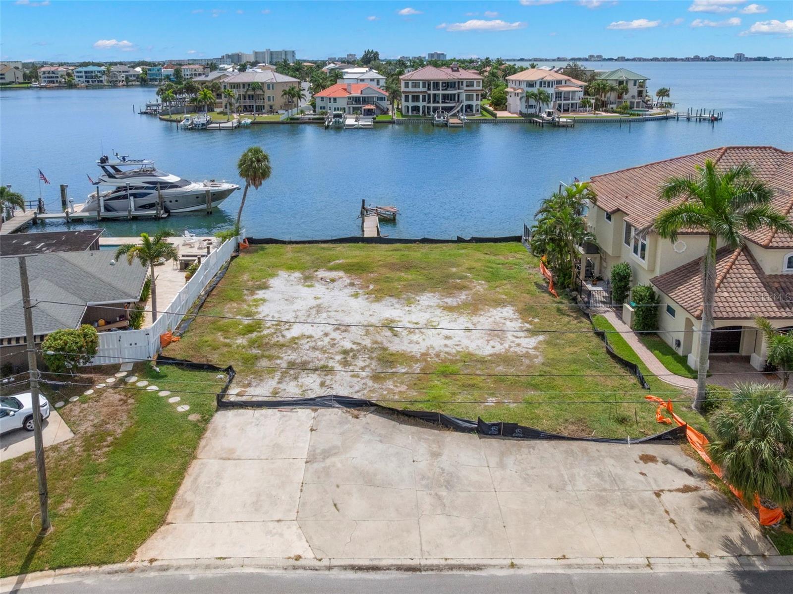 PASADENA GOLF CLUB ESTATES SEC 5 - Residential
