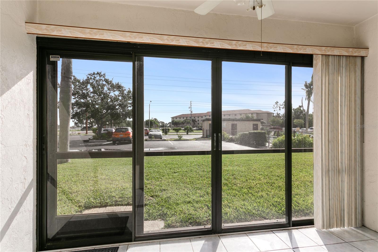 LAS CASAS - Residential