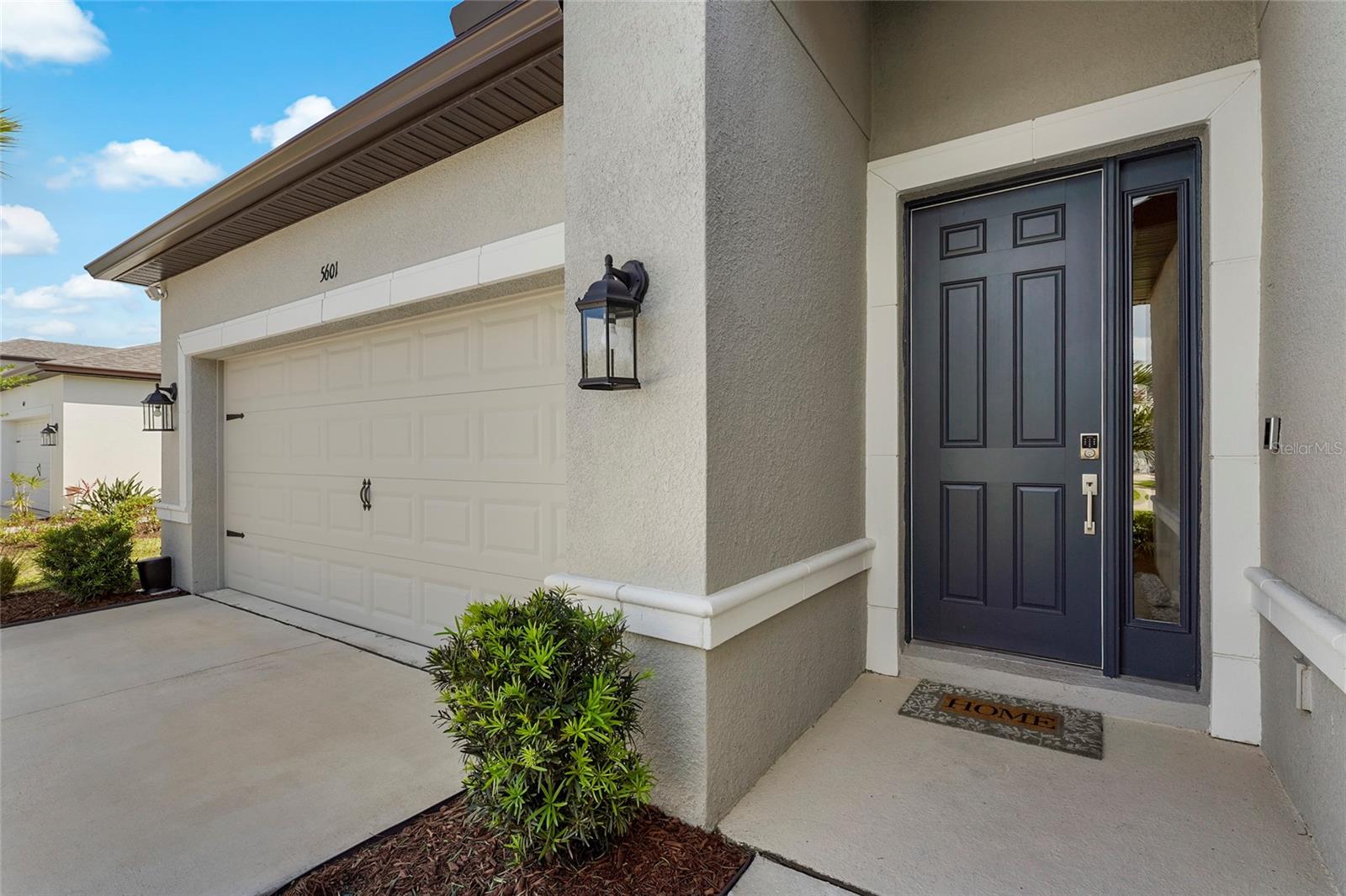 5601 BLUE REEF PLACE