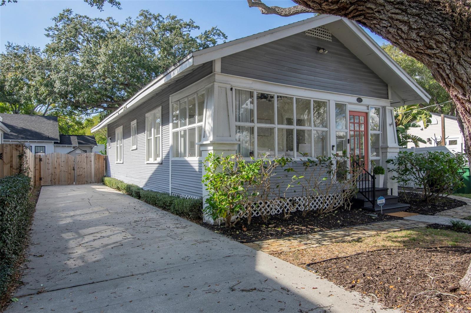 2715 S FERDINAND AVENUE