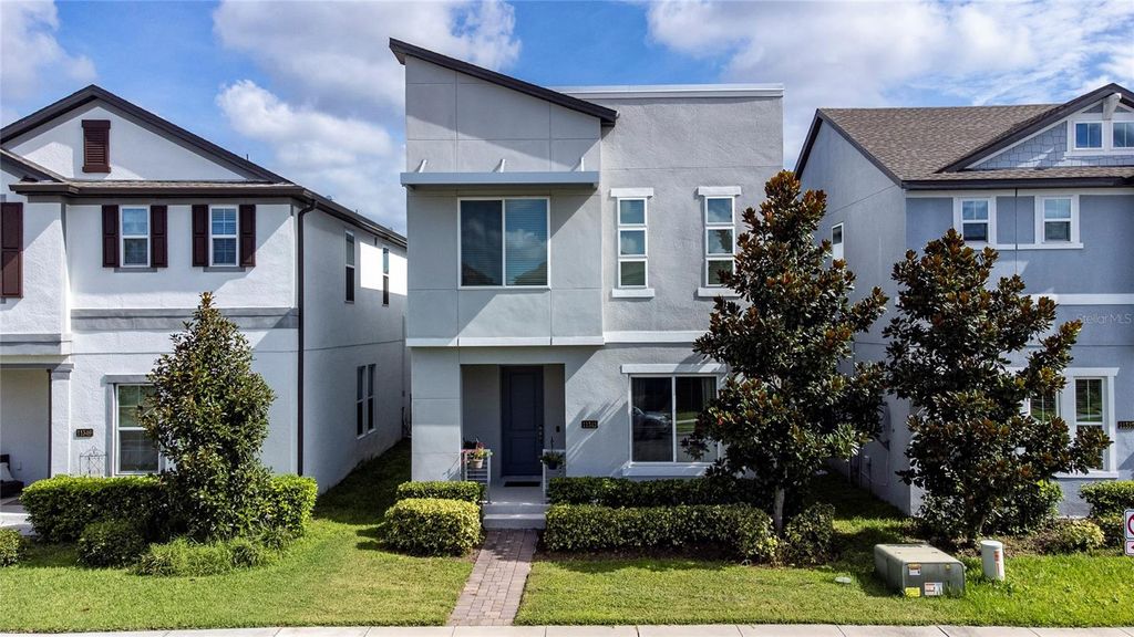 Photo of 11543 Charnock Drive, Windermere, FL 34786 (MLS # S5136275)