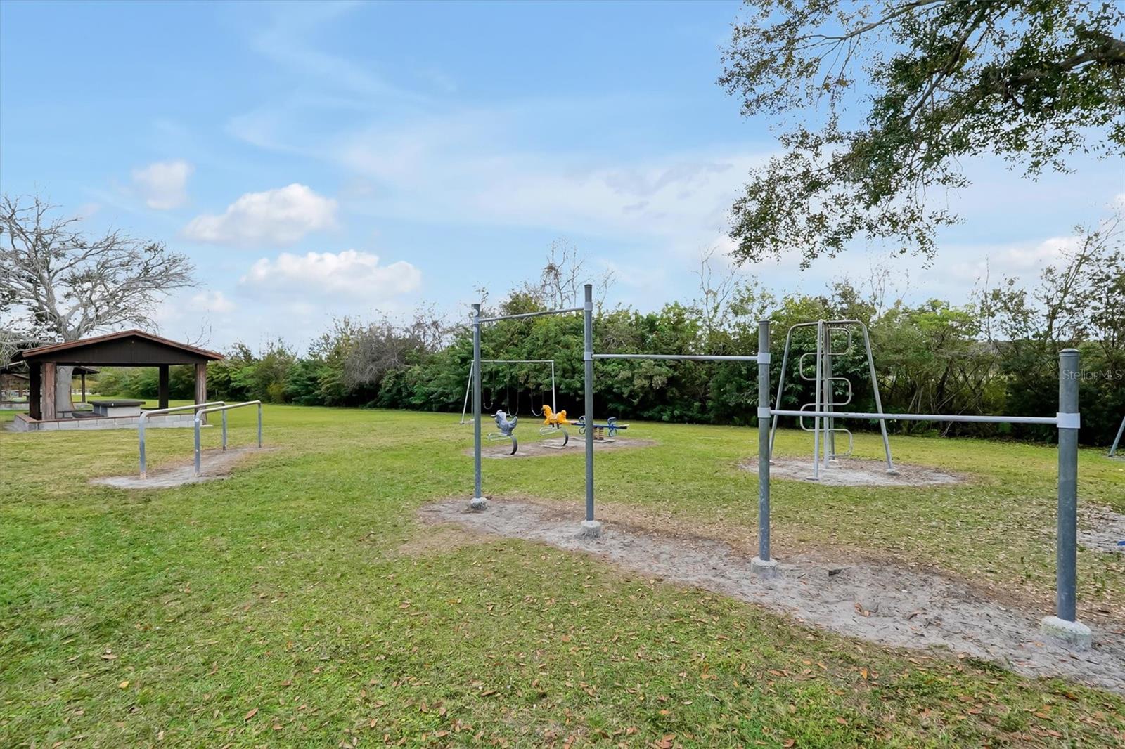 LAKE DEXTER MOORINGS - Residential