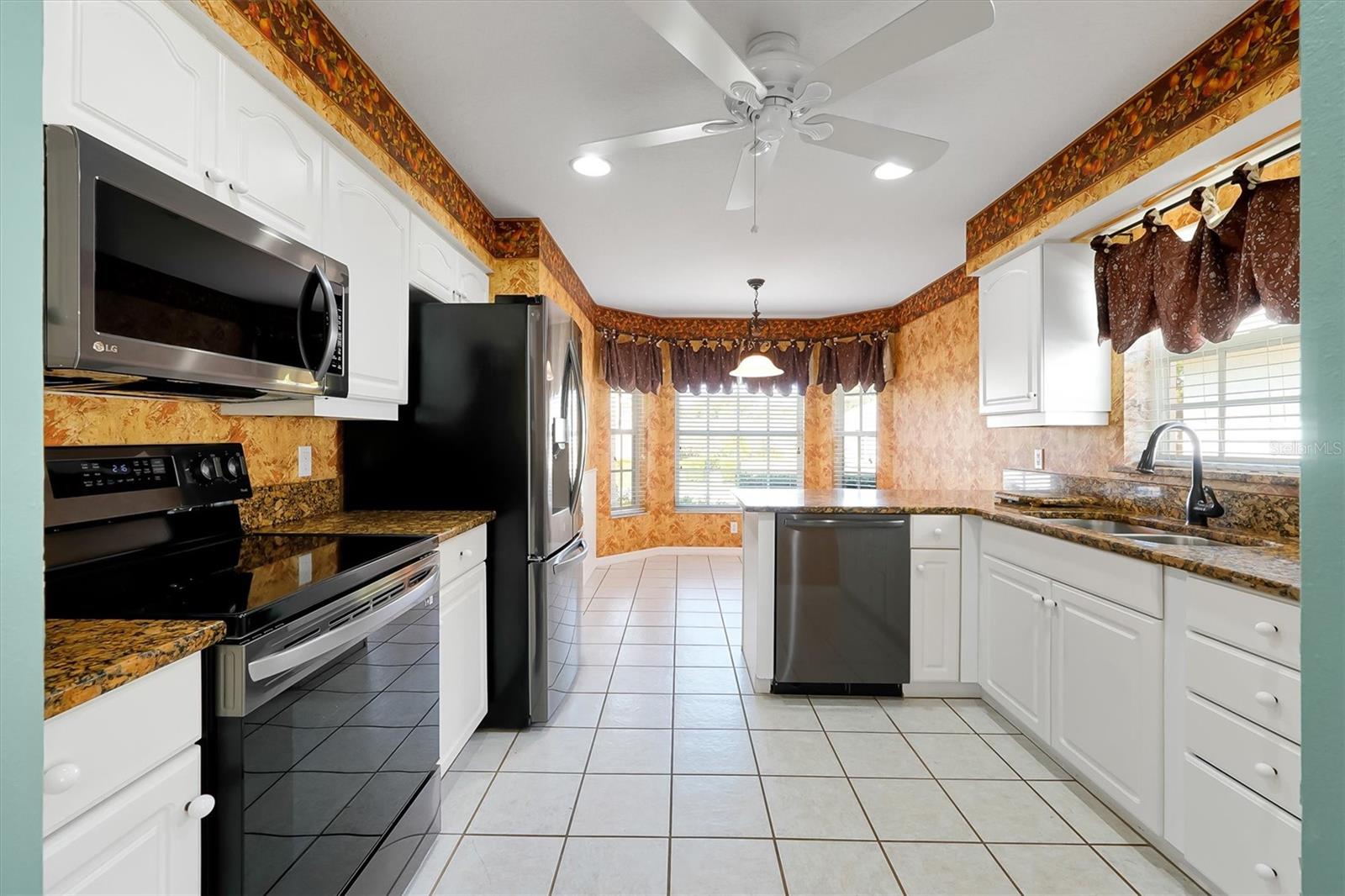 LAKE DEXTER MOORINGS - Residential