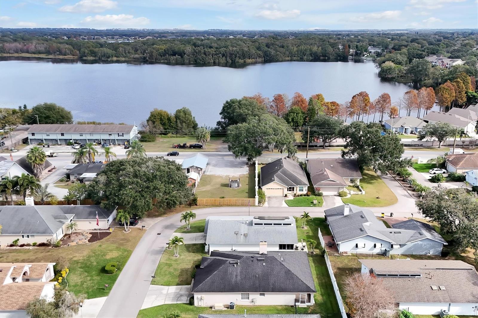 LAKE DEXTER MOORINGS - Residential