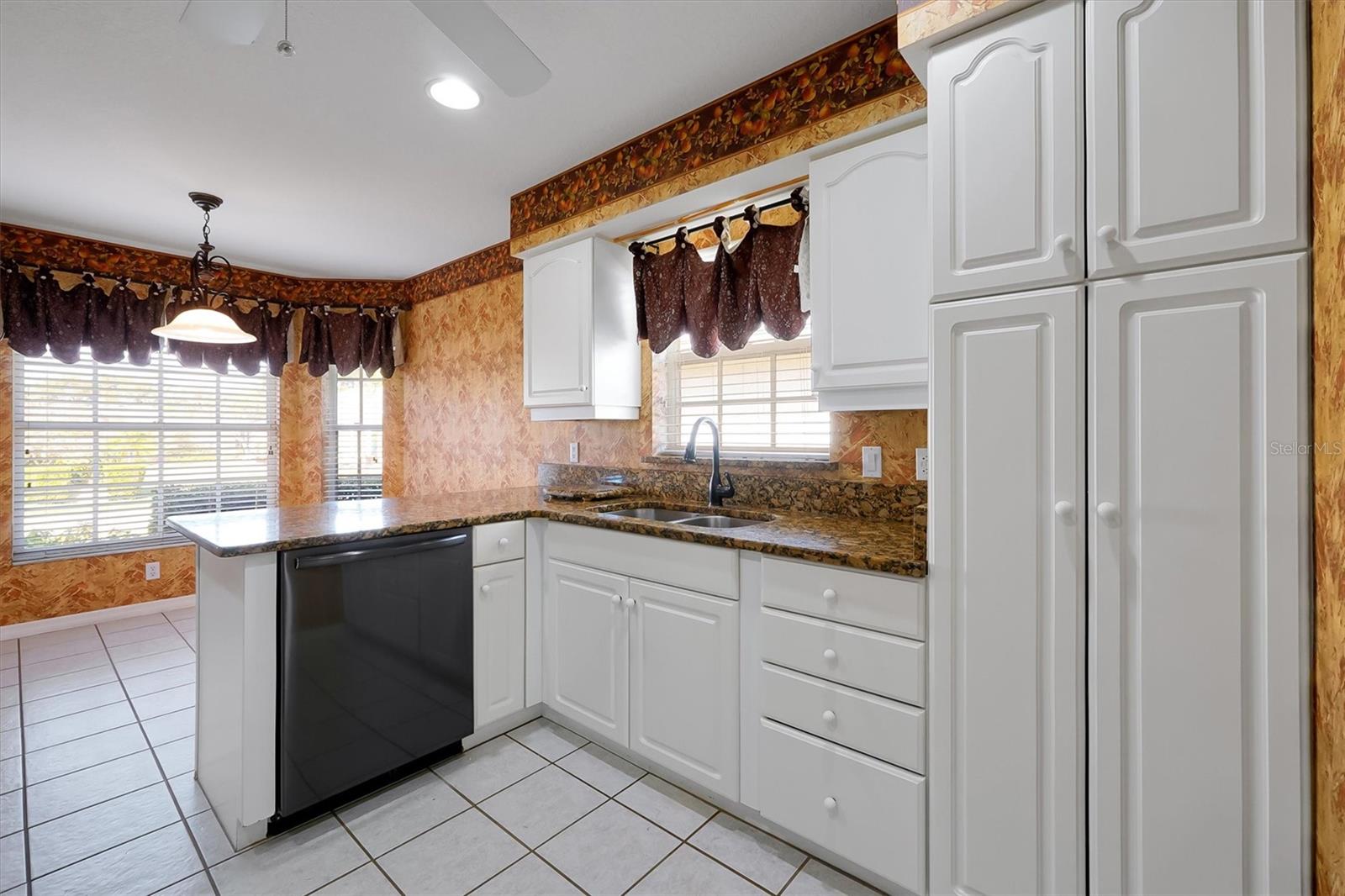 LAKE DEXTER MOORINGS - Residential