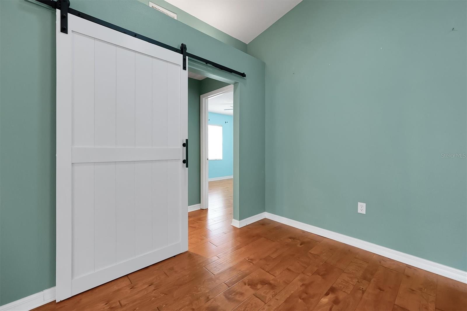 LAKE DEXTER MOORINGS - Residential