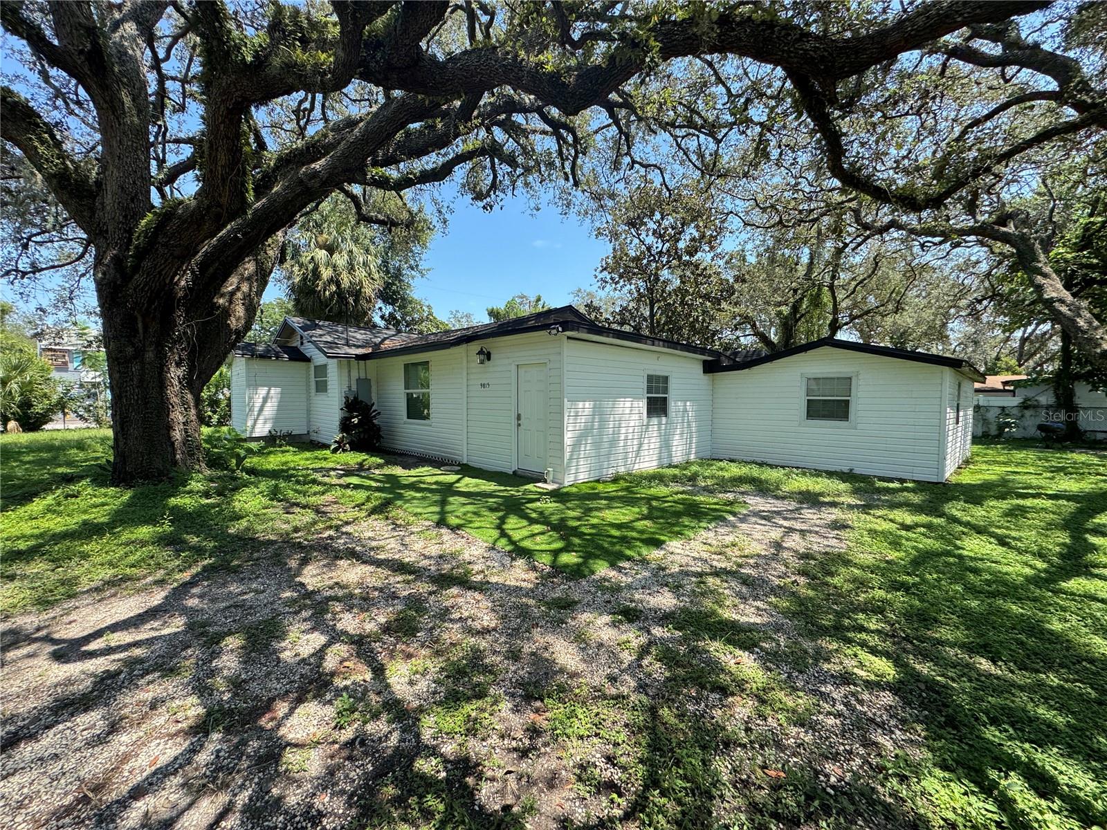 ATTENTION RENTERS: Check out this 4 BEDROOM / 2 FULL BATH FENCED IN REMODELED HOME located in heart of Tampa. Close to Bush Gardens & the University Mall, USF. This property is 1500 sq ft home sits on a LARGE DOUBLE LOT. NO CARPETING throughout. PETS ALLOWED with a $250 non refundable pet fee per pet. Small dogs and cats are allowed with owner approval. New kitchen stainless steel appliances, new kitchen cabinets, NEW WINDOWS, and freshly painted. UTILITIES: Tenants responsible for Electricity, Water/Sewer, cable, and lawn maintenance. 12 MONTHS LEASE REQUIRED. QUALIFICATIONS: TENANTS MUST HAVE A CREDIT SCORE OF 620 OR HIGHER, MAKE A GROSS MONTHLY INCOME OF 2.5X THE MONTHLY RENT AMOUNT. ALL BACKGROUND CHECKS WILL BE CONDUCTED INCLUDING PREVIOUS TENANT HISTORY, AND INCOME VERIFICATION.