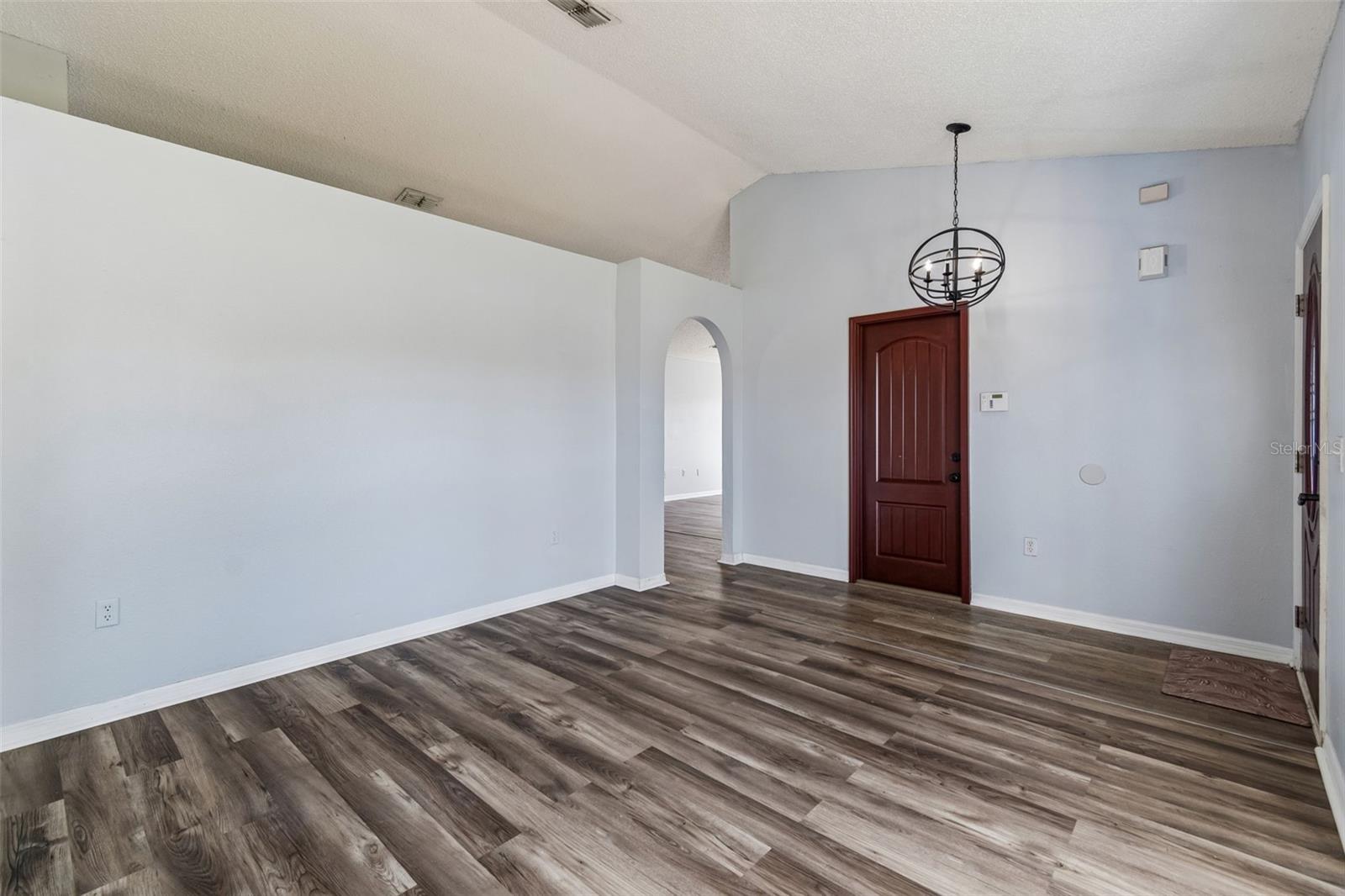 SPRING HILL - Residential