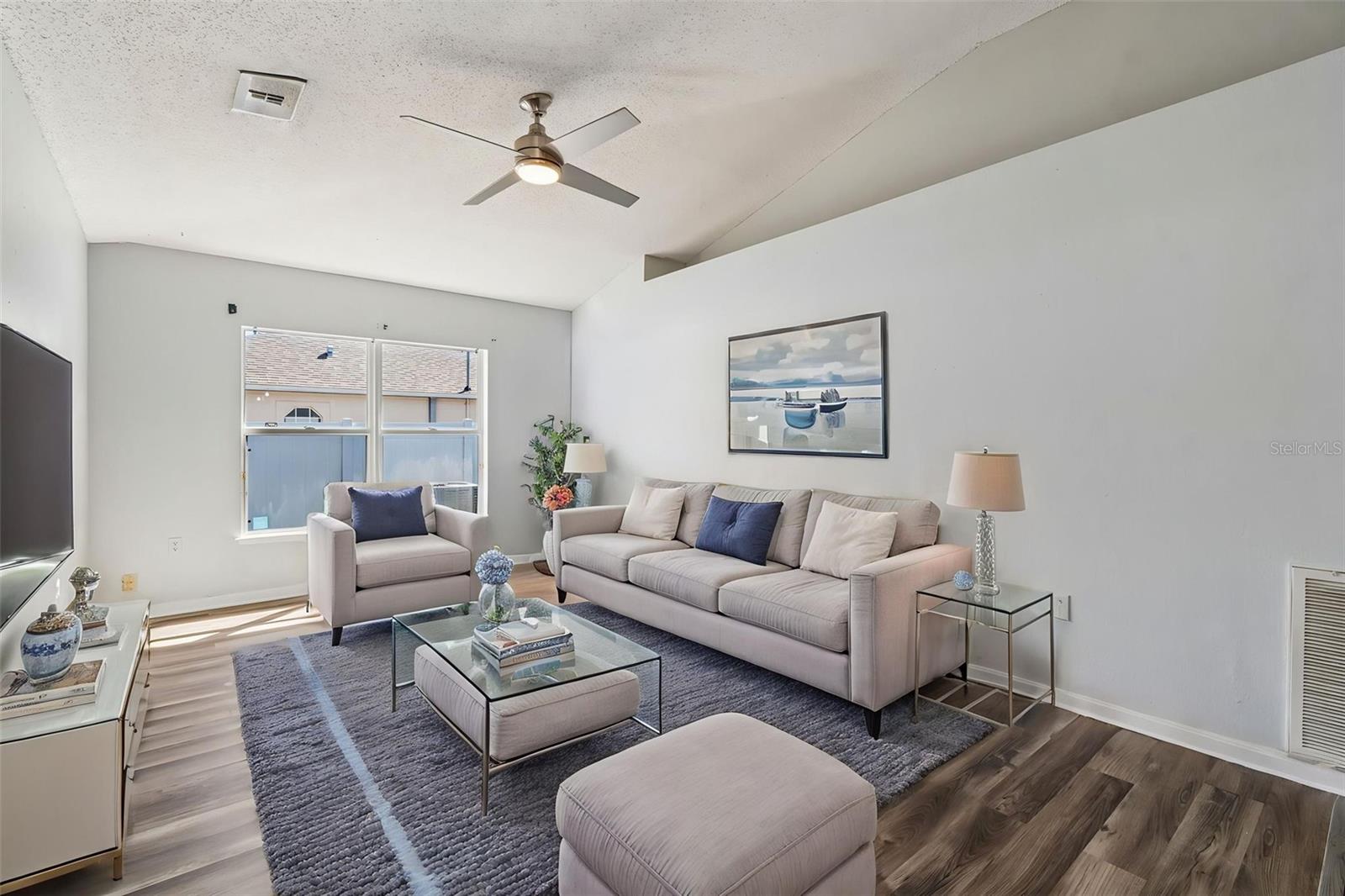 SPRING HILL - Residential