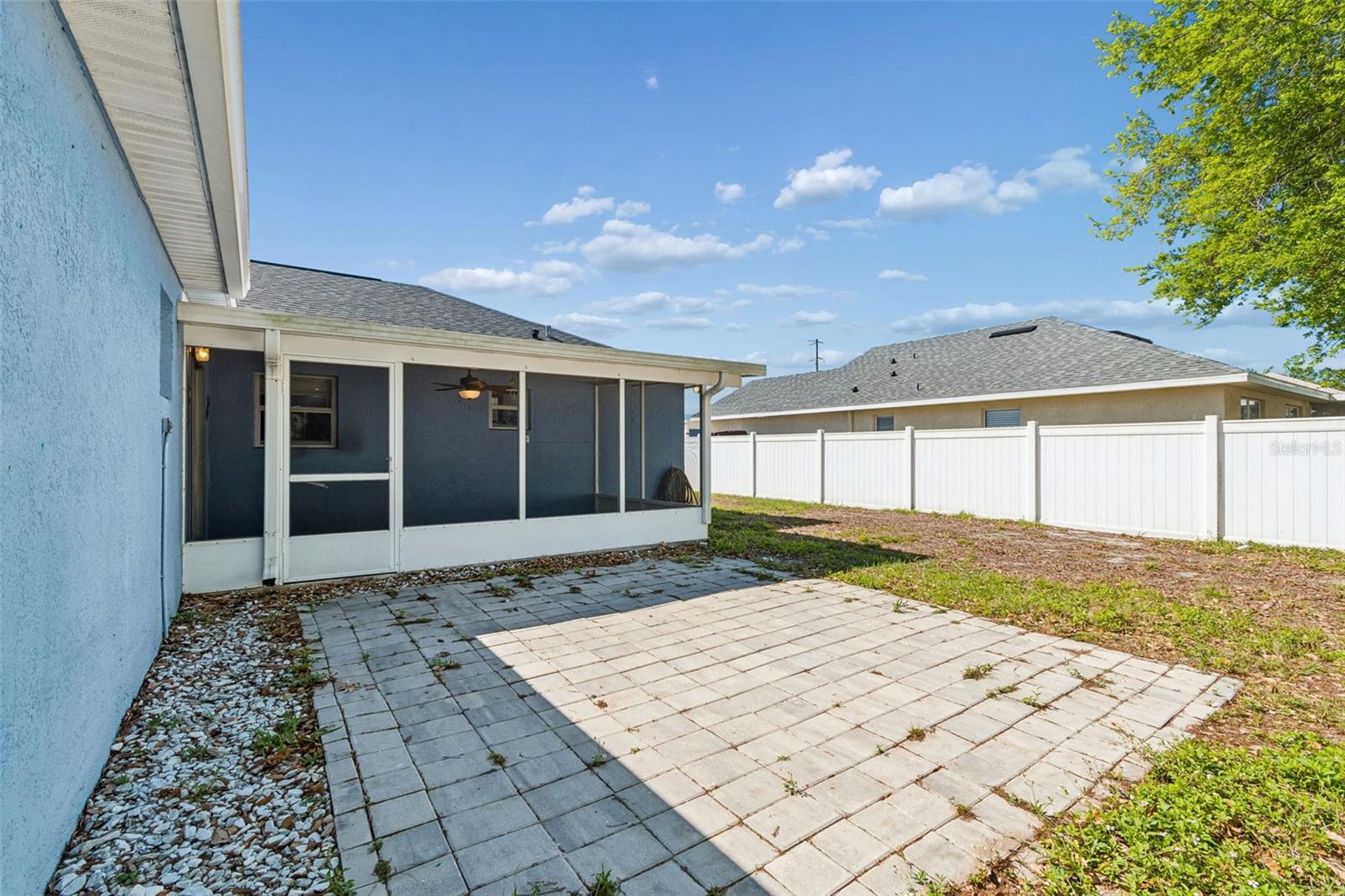 SPRING HILL - Residential