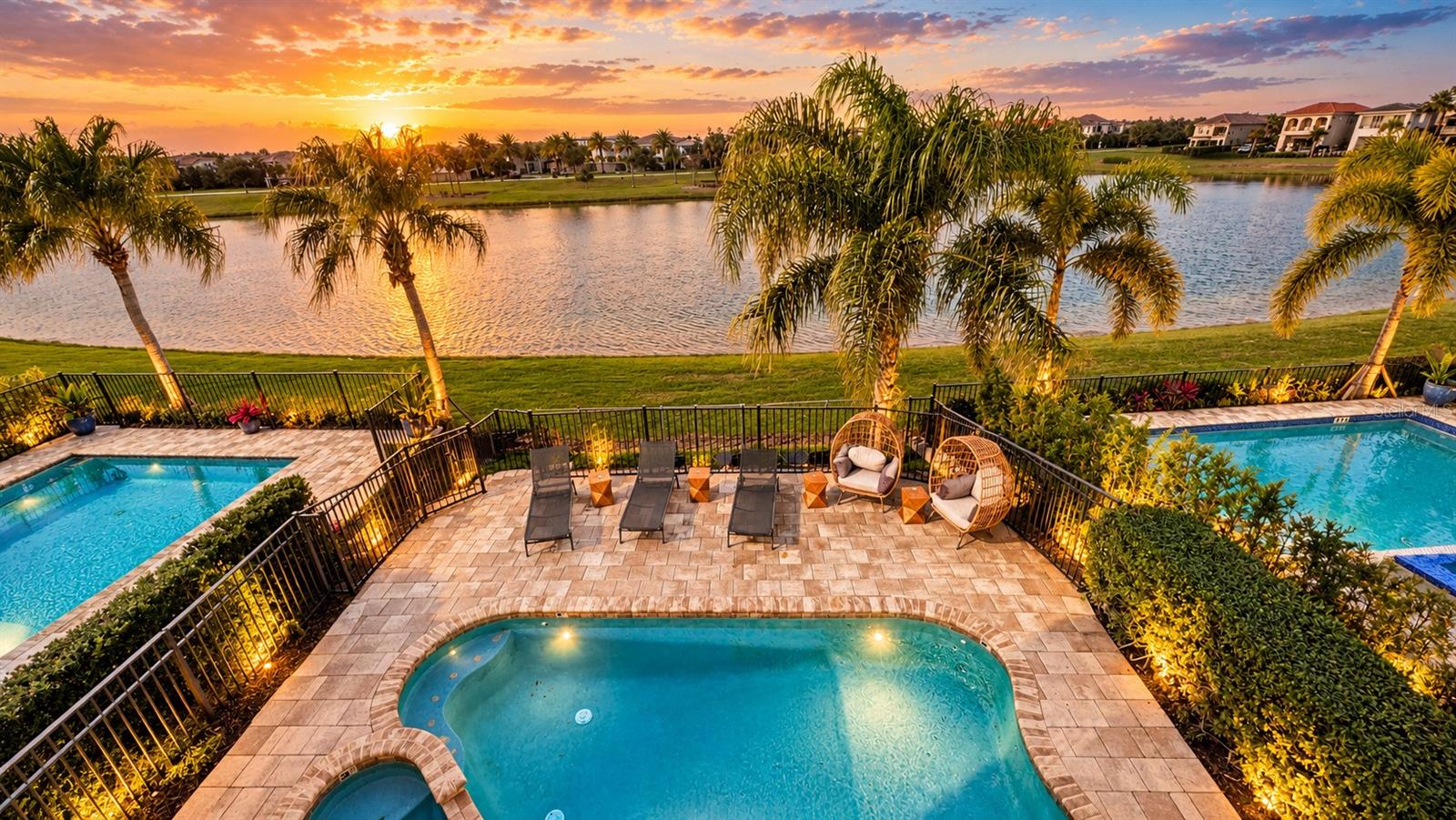 864 GOLDEN BEAR DRIVE