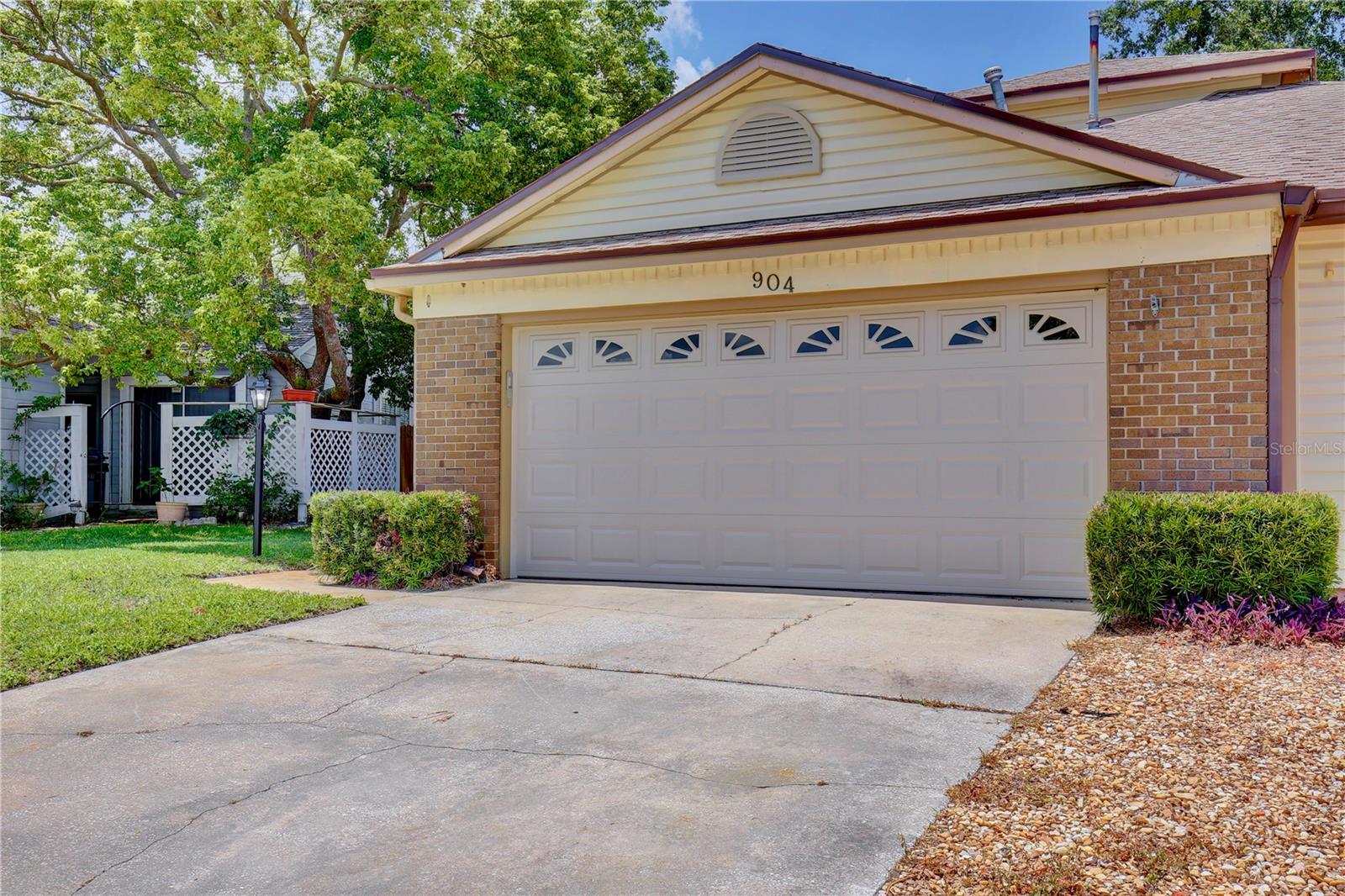 904 NORFOLK COURT