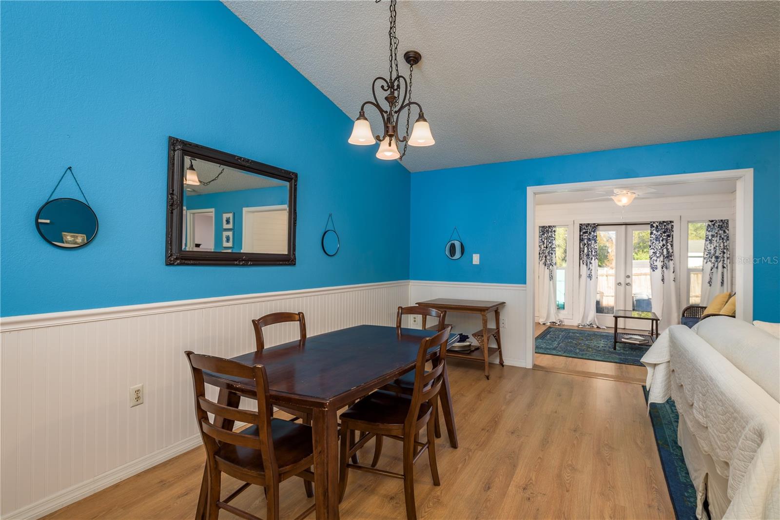 FAIRVIEW - Residential Lease