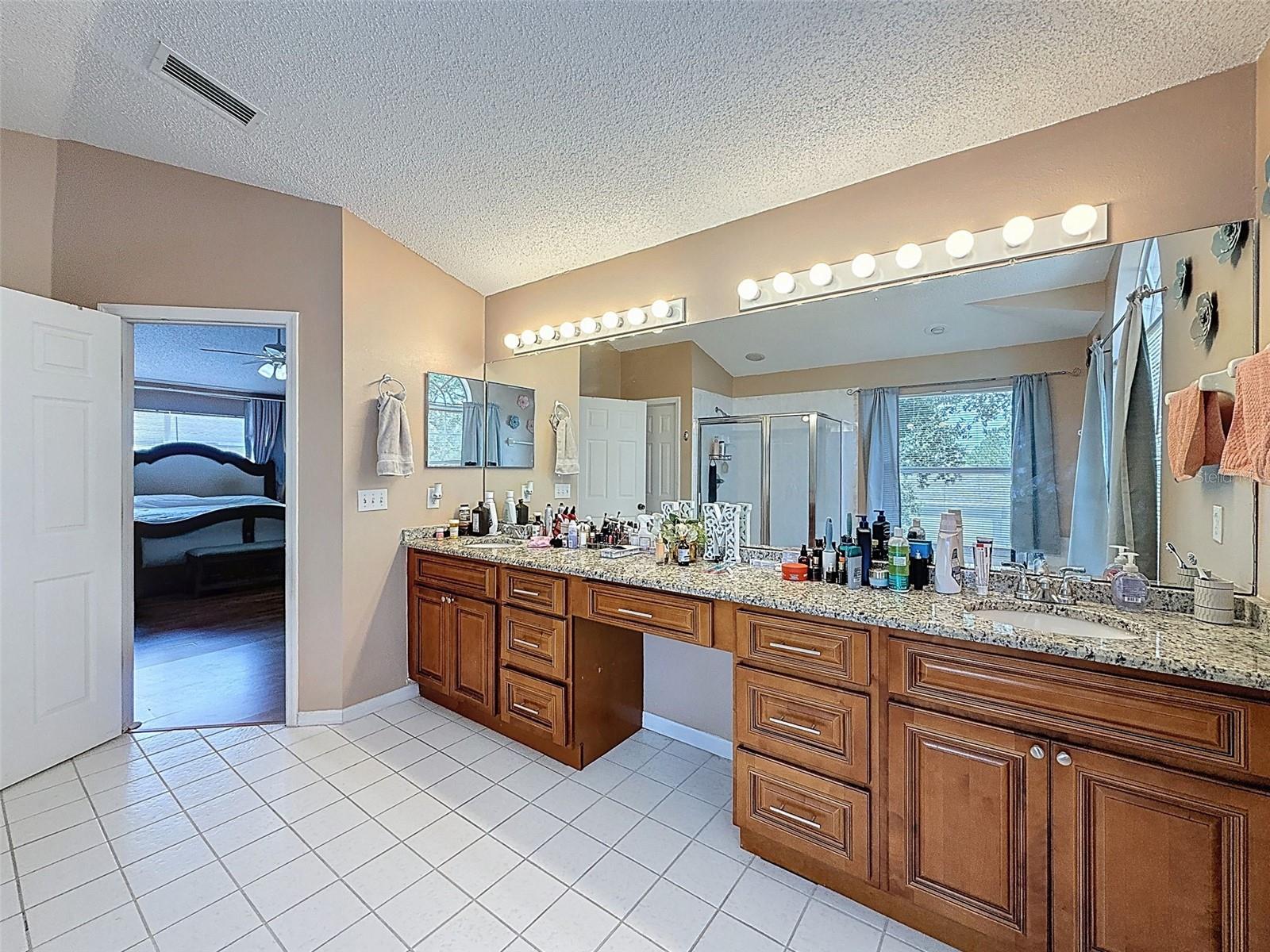 CLUBHOUSE ESTATES AT SUMMERFIE - Residential