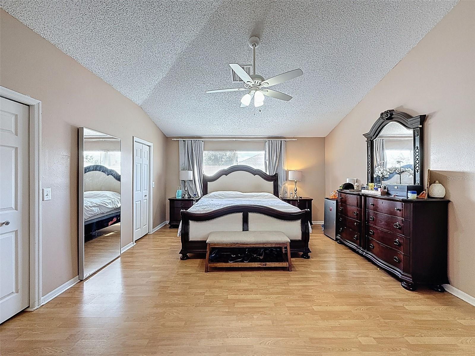 CLUBHOUSE ESTATES AT SUMMERFIE - Residential