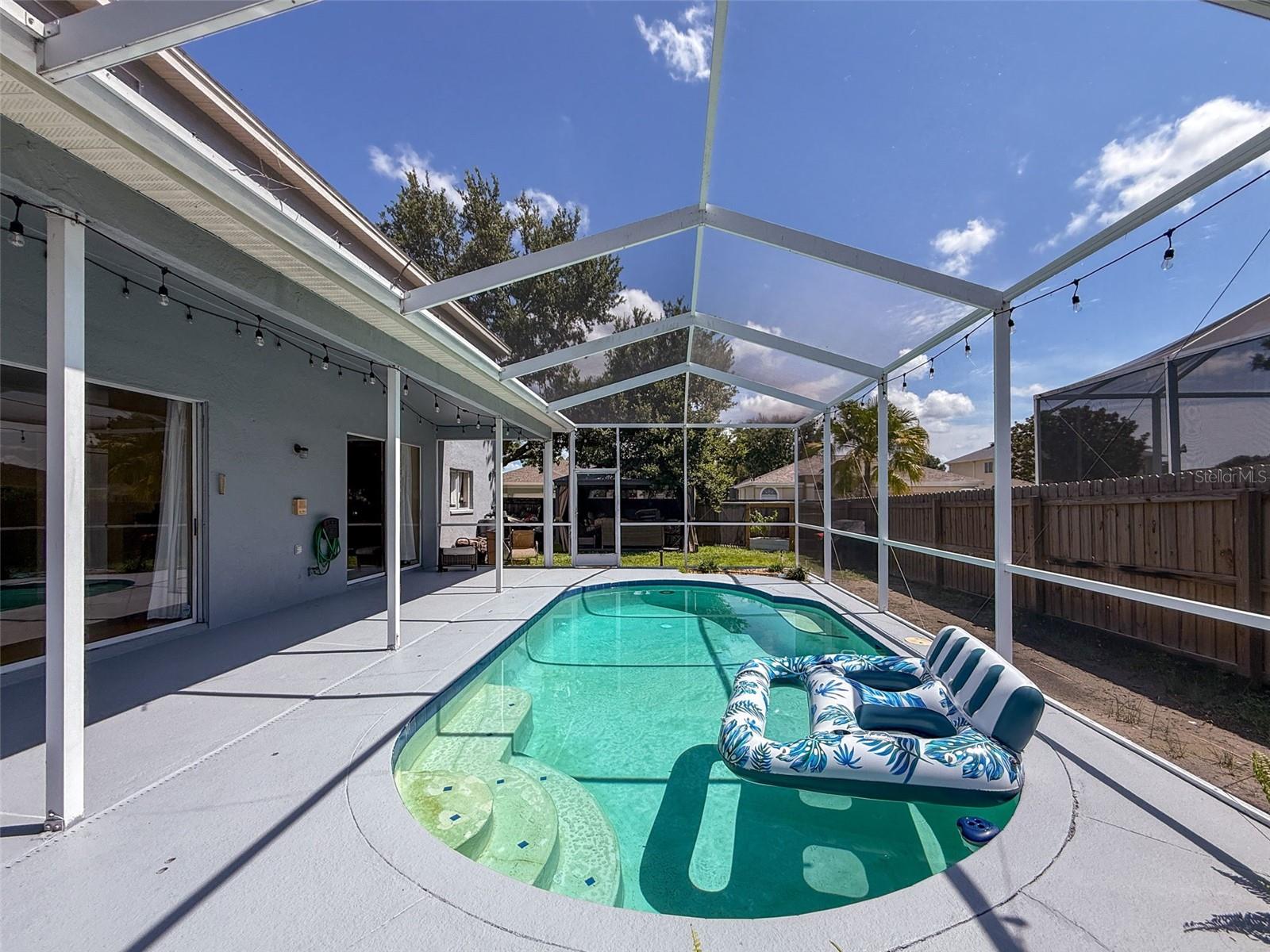 CLUBHOUSE ESTATES AT SUMMERFIE - Residential